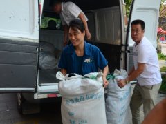 高溫下，愛心涌現(xiàn)