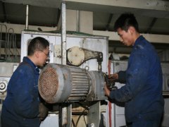 華紡:春節(jié)長假為設(shè)備“體檢”